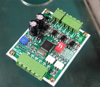 Stepping motor controller