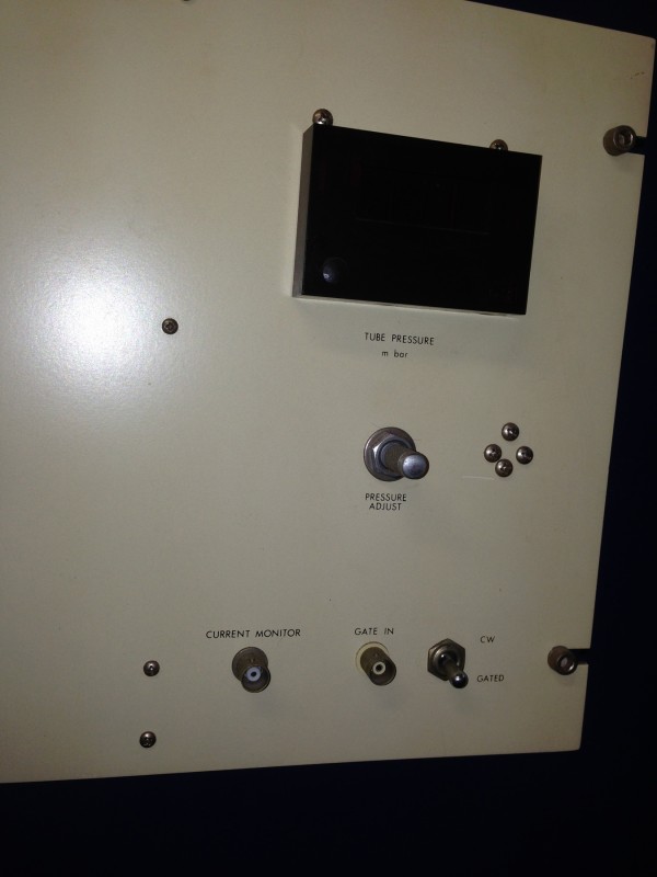 Gate In plug on front interface